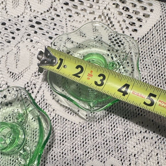 PAIR OF FENTON LOTUS 6-PETAL GREEN URANIUM VASELINE GLASS 3-FOOTED CANDLE HOLDER - Picture 11 of 11